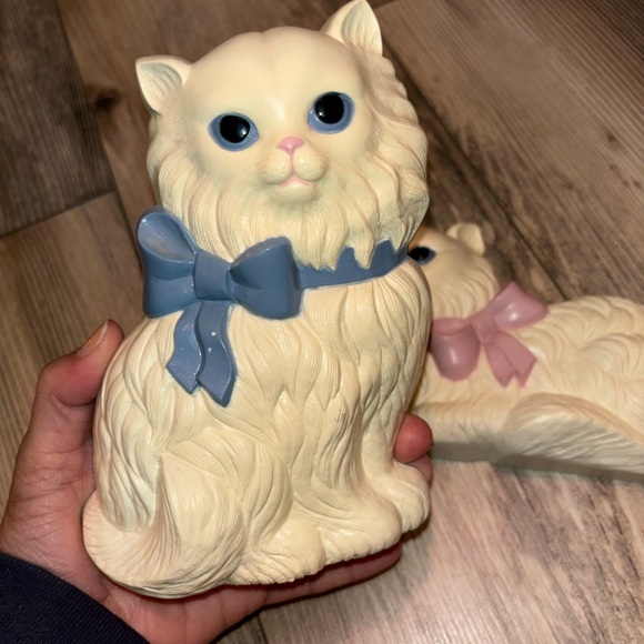 Vintage Home Interior White Cat Wall Decor - Picture 2 of 4